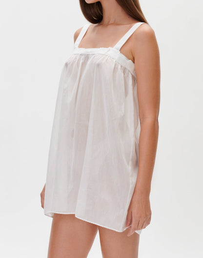 OLIVIA dress in white