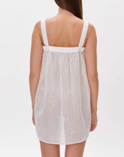 OLIVIA dress in white